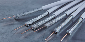 Kabel- und Steckverbinder bei Elektro Jung GmbH in Großkrotzenburg