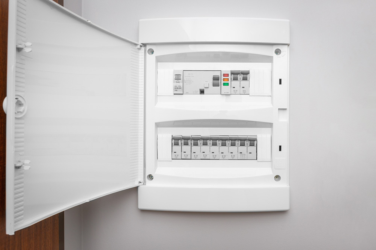 Über­spannungs­schutz bei Elektro Jung GmbH in Großkrotzenburg